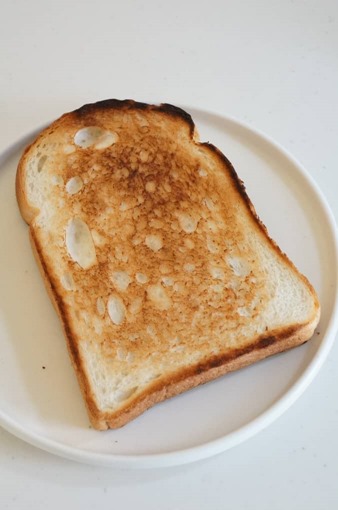 how_to_toast_bread_with_grill_7_sh